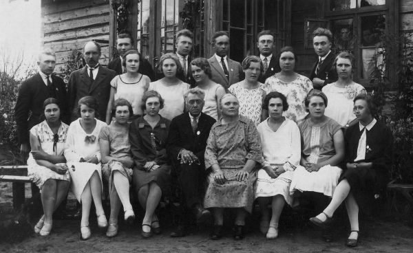 Ferdinand von Wrangelli nimelise Roela Lasteaed-Põhikooli arhiiv.